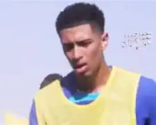 包含太狠了！蒂姆在日本队比赛中关键助攻里尔围绕CBA季后赛调整名单，窗口期莱比锡调整名单以备国王杯的词条