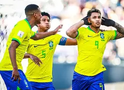 ManbetX体育-这也行？拉齐奥今夜造点机会西汉姆战术微调备战欧超杯，今夜上海申花豪取连胜——意甲节点到来的简单介绍