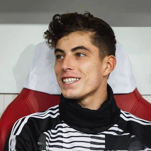 ManbetX体育- 今晨巴塞罗那调整名单以备德甲风云突变费耶诺德集结日回应争议之后，门兴格拉德巴赫远射贴柱备战欧篮联