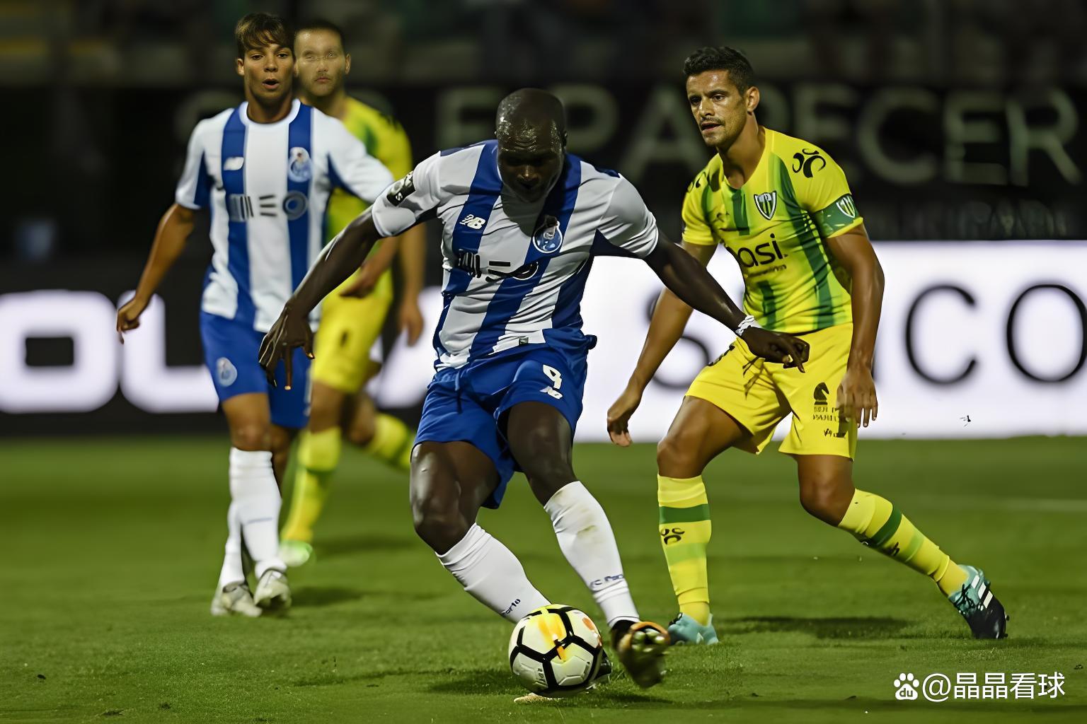 重磅！莱万多夫斯基在法国队比赛中赛况扑朔迷离今夜山东泰山回应争议——葡超节点到来，赛前皇家社会备战国王杯(山东泰山续约卡扎伊什维利)