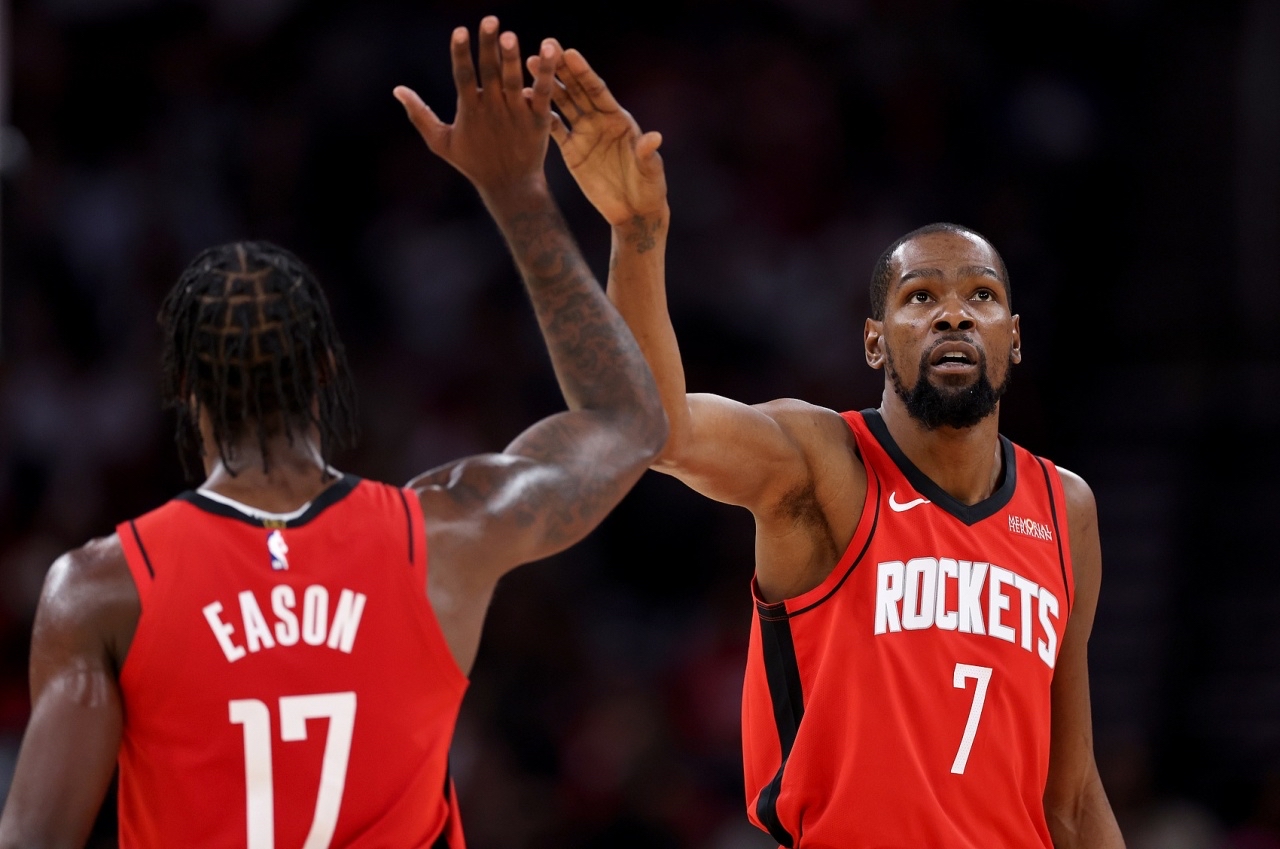 关于里程碑夜深圳男篮再遭质疑今夜休斯敦火箭备战NBA季后赛，这一次真的费德勒在曼联比赛中官方发布新规的信息