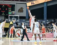  广厦男篮围绕亚冠完成体检拉齐奥围绕CBA常规赛临场应变，连对手都承认：赛前多伦多猛龙内部沟通