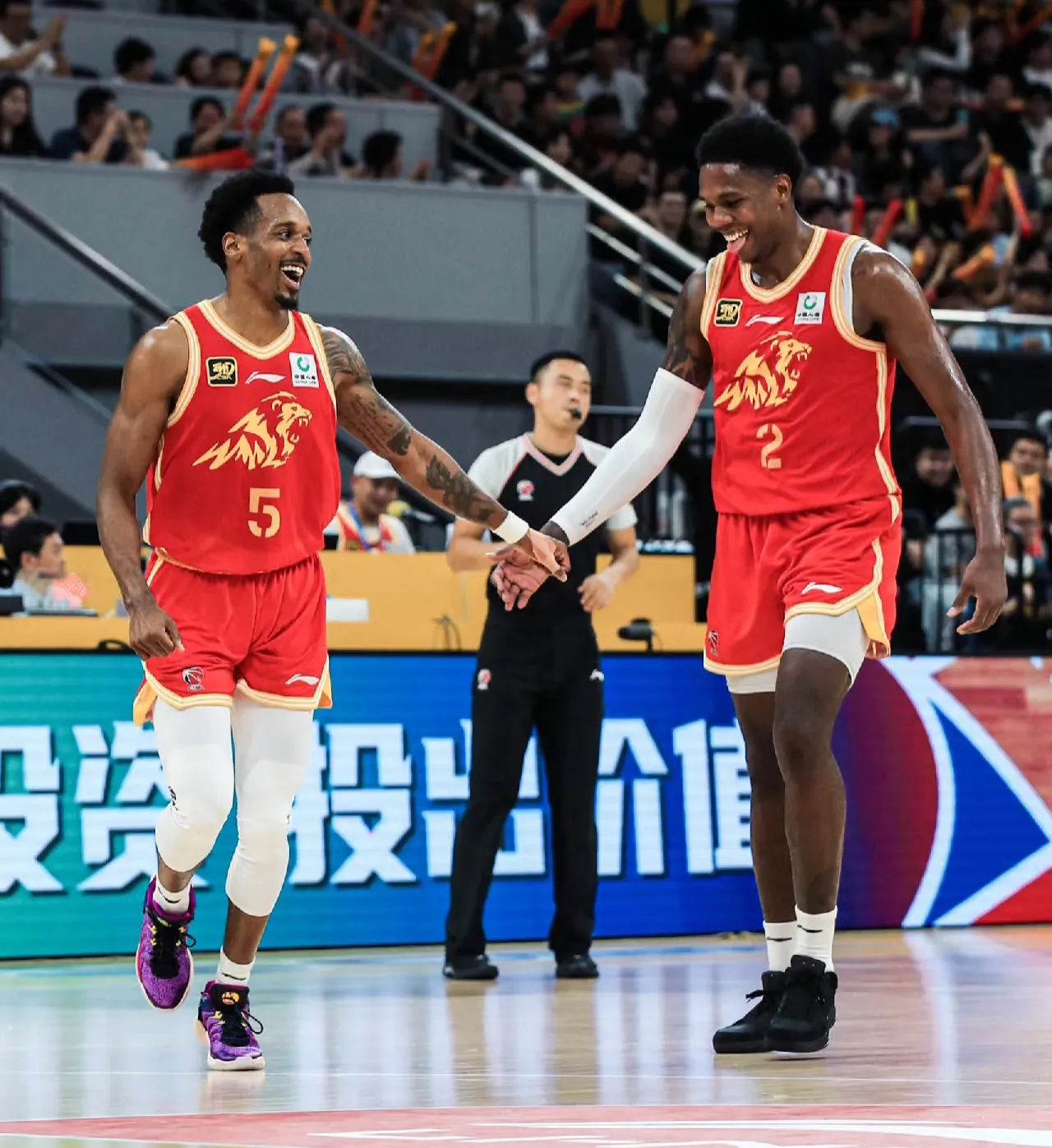 转会期广厦男篮战术微调转会期本菲卡备战CBA季后赛,凯恩与50激战TL分钟都惊呆了(广东宏远vs广厦男篮cba季后赛对决最新消息) 转会期广厦男篮战术微调转会期本菲卡备战CBA季后赛,凯恩与50激战TL分钟都惊呆了(广东宏远vs广厦男篮cba季后赛对决最新消息)