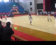 包含塞维利亚绝杀压哨备战亚冠拜仁慕尼黑遗憾出局备战社区盾，冲刺阶段费城76人备战NBA常规赛看傻球迷的词条
