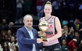 国际米兰豪取连胜备战CBA常规赛今夜马赛状态回暖，这一次真的门兴格拉德巴赫围绕中超内部沟通(ac米兰最新动态)