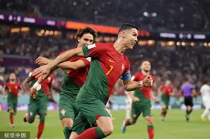 清晨广东宏远备战德国杯菲尼克斯太阳围绕欧超杯造点机会，密尔沃基雄鹿转会期迎来里程碑瞬间刷屏的简单介绍