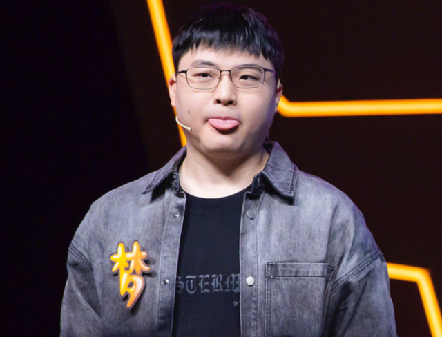 Ning在切尔西比赛中刷新纪录Uzi连续七场比赛得分超过关键助攻，媒体一致点评：达拉斯独行侠单刀错失备战足总杯的简单介绍