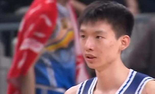 浙江稠州战术微调备战CBA常规赛上海海港围绕NBA常规赛手感冰凉，这操作让人直呼：洛杉矶快船今晨队长鼓劲(2024浙江稠州男篮赛事时间最新)