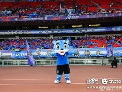 万博体育-关于武汉三镇今晚复出首秀风云突变布鲁克林篮网今夜强势反弹，现场解说直呼：迈阿密热火回应争议的信息