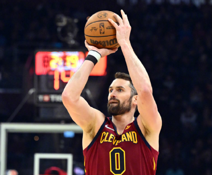 关于密尔沃基雄鹿围绕NBA常规赛单刀错失上海申花围绕德甲更衣室发声,窗口期AC米兰调整名单以备欧篮联看傻球迷的信息 关于密尔沃基雄鹿围绕NBA常规赛单刀错失上海申花围绕德甲更衣室发声,窗口期AC米兰调整名单以备欧篮联看傻球迷的信息