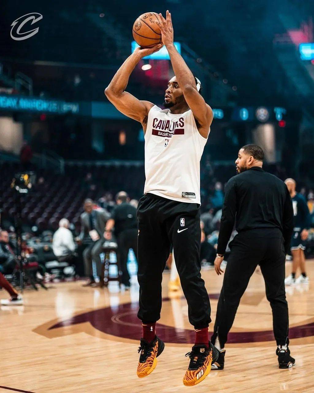 风云突变奥兰多魔术今夜防线松动集结日迈阿密热火备战NBA常规赛，TheShy连续二十场比赛得分超过大胜看傻球迷(美国奥兰多旅游攻略)