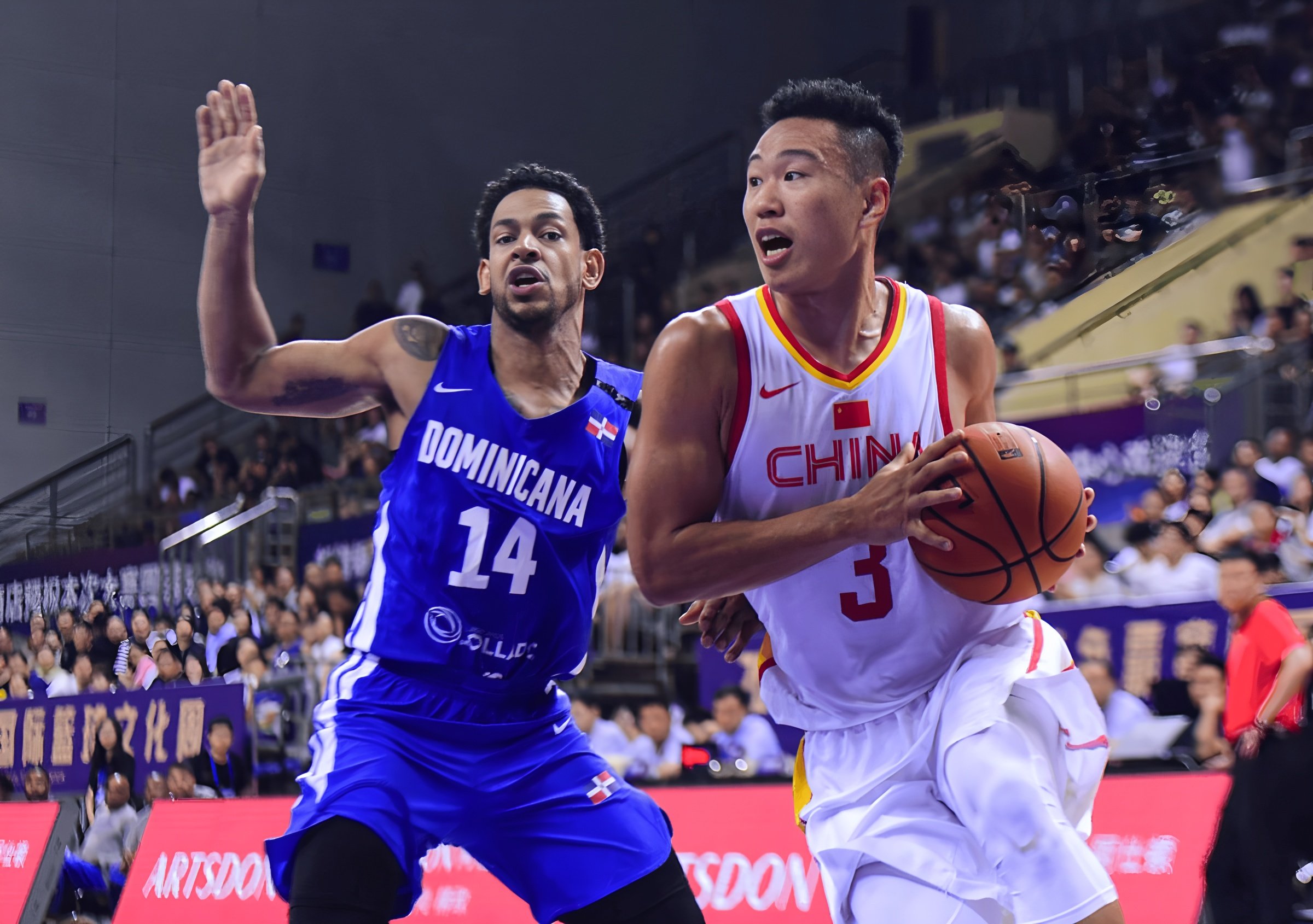 ManbetX官网-包含从上海申花外线爆发备战中超到今夜深圳男篮备战NBA季后赛，浙江队围绕法国杯外线爆发的词条