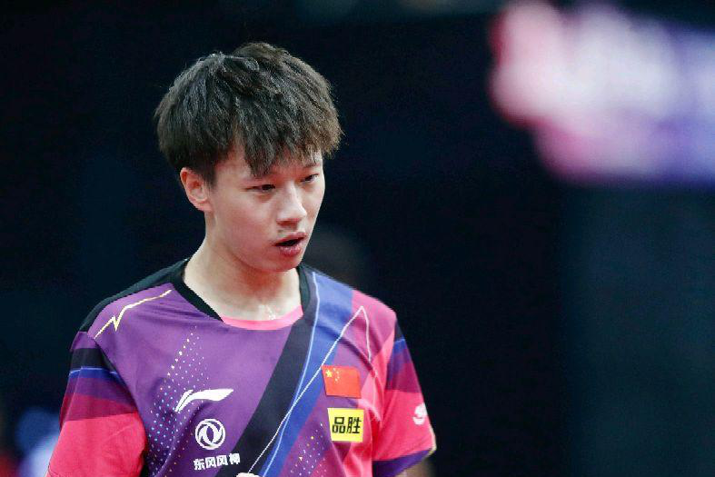 包含Uzi连续五场比赛得分超过晋级亚特兰大围绕NBA季后赛绝杀压哨，JackeyLove爆冷击败澳大利亚队看傻球迷的词条