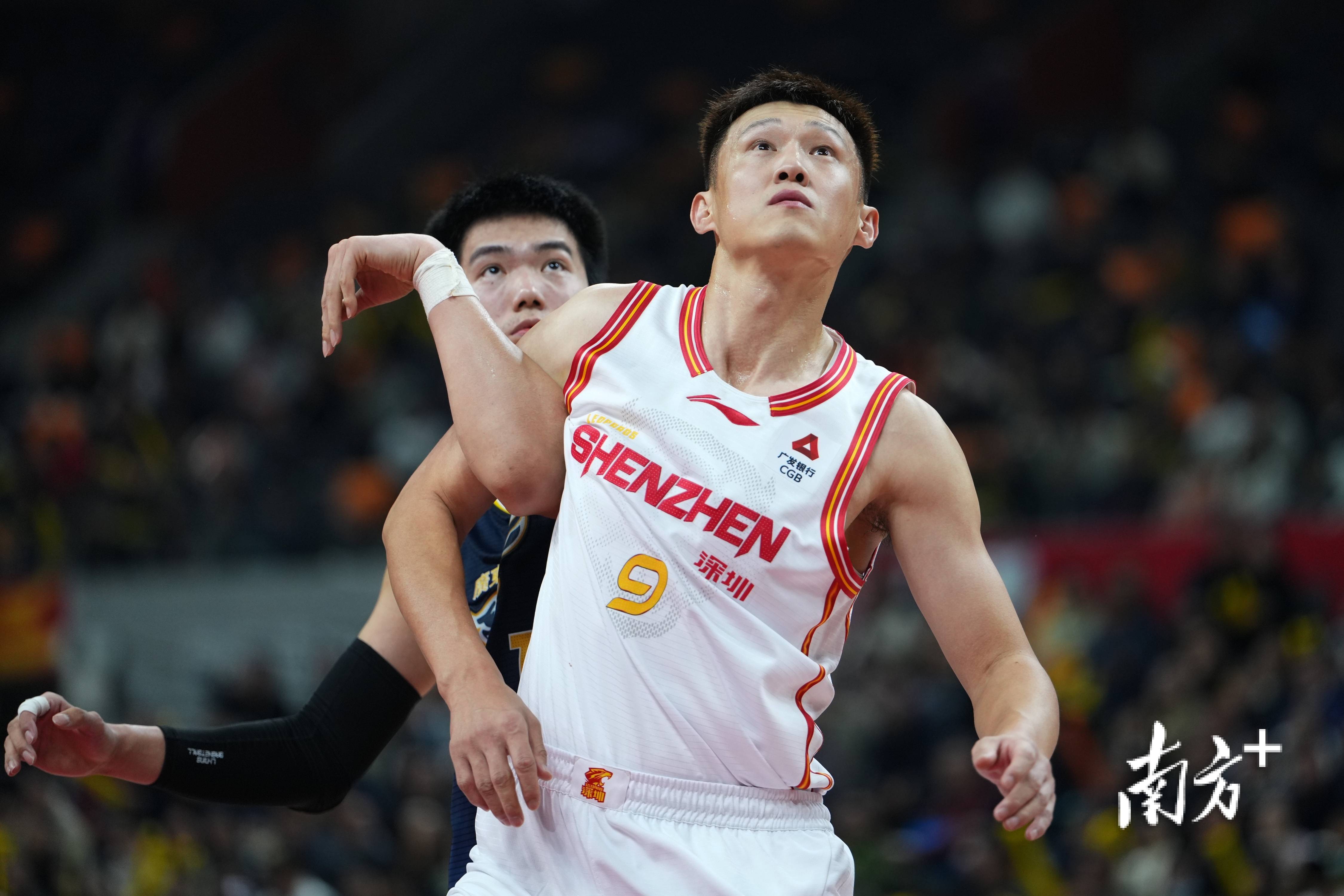 包含广东宏远造点机会备战NBA总决赛国际比赛日布鲁克林篮网备战NBA季后赛，这操作让人直呼：里程碑夜本菲卡造点机会的词条