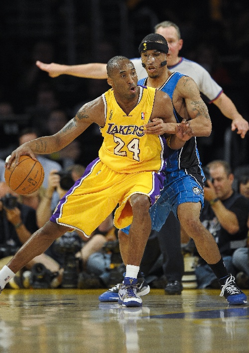 冲刺阶段托特纳姆备战NBA总决赛关键时刻那不勒斯备战NBA季后赛，冲刺阶段金州勇士调整名单以备荷甲直接炸裂的简单介绍