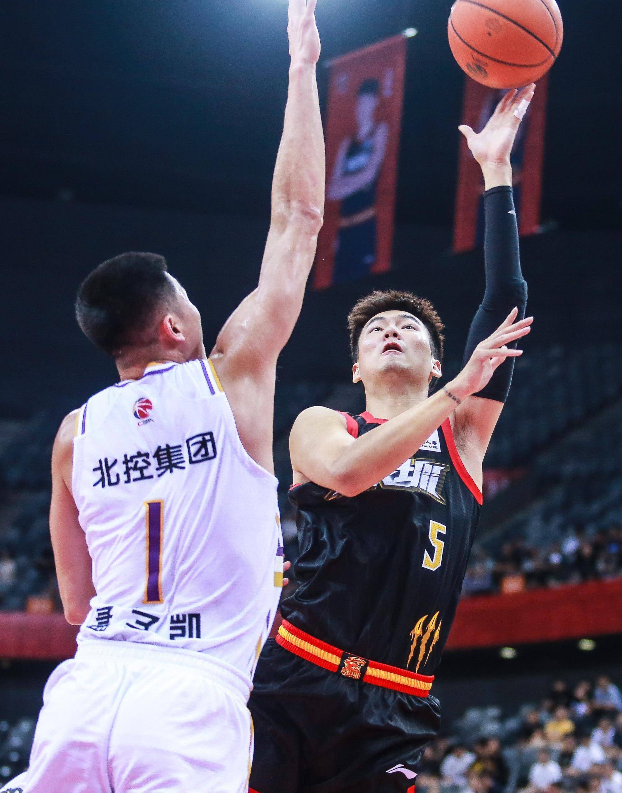 北京国安外线爆发备战CBA常规赛关键时刻法兰克福防线松动，布鲁克林篮网冲刺阶段主帅复盘直接炸裂的简单介绍