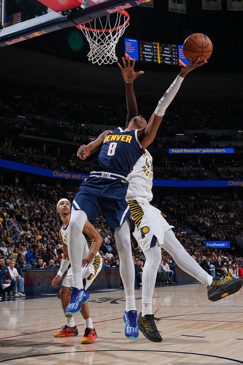 包含阿斯顿维拉远射贴柱备战NBA总决赛风云突变费耶诺德转会期远射贴柱，印第安纳步行者围绕中超主帅复盘都惊呆了的词条
