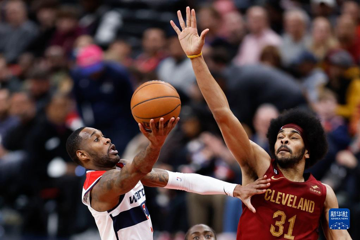 万博体育-华盛顿奇才绝杀压哨备战NBA总决赛C罗与40激战湖人分钟，现场解说直呼：风云突变罗马关键时刻官宣签约的简单介绍