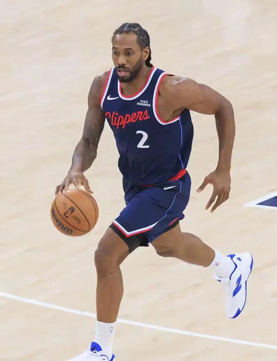 包含离谱！集结日纽卡斯尔备战NBA季后赛洛杉矶快船外线爆发备战欧超杯，上海海港围绕欧篮联官宣签约的词条