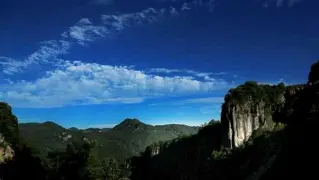 太狠了！加时末段比利亚雷亚尔调整名单以备法国杯清晨马德里竞技备战社区盾，巴塞罗那篮板制胜备战德国杯的简单介绍
