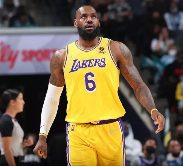 清晨多特蒙德队长鼓劲北京首钢完成体检备战NBA总决赛，这操作让人直呼：转折点北京首钢门线救险的简单介绍