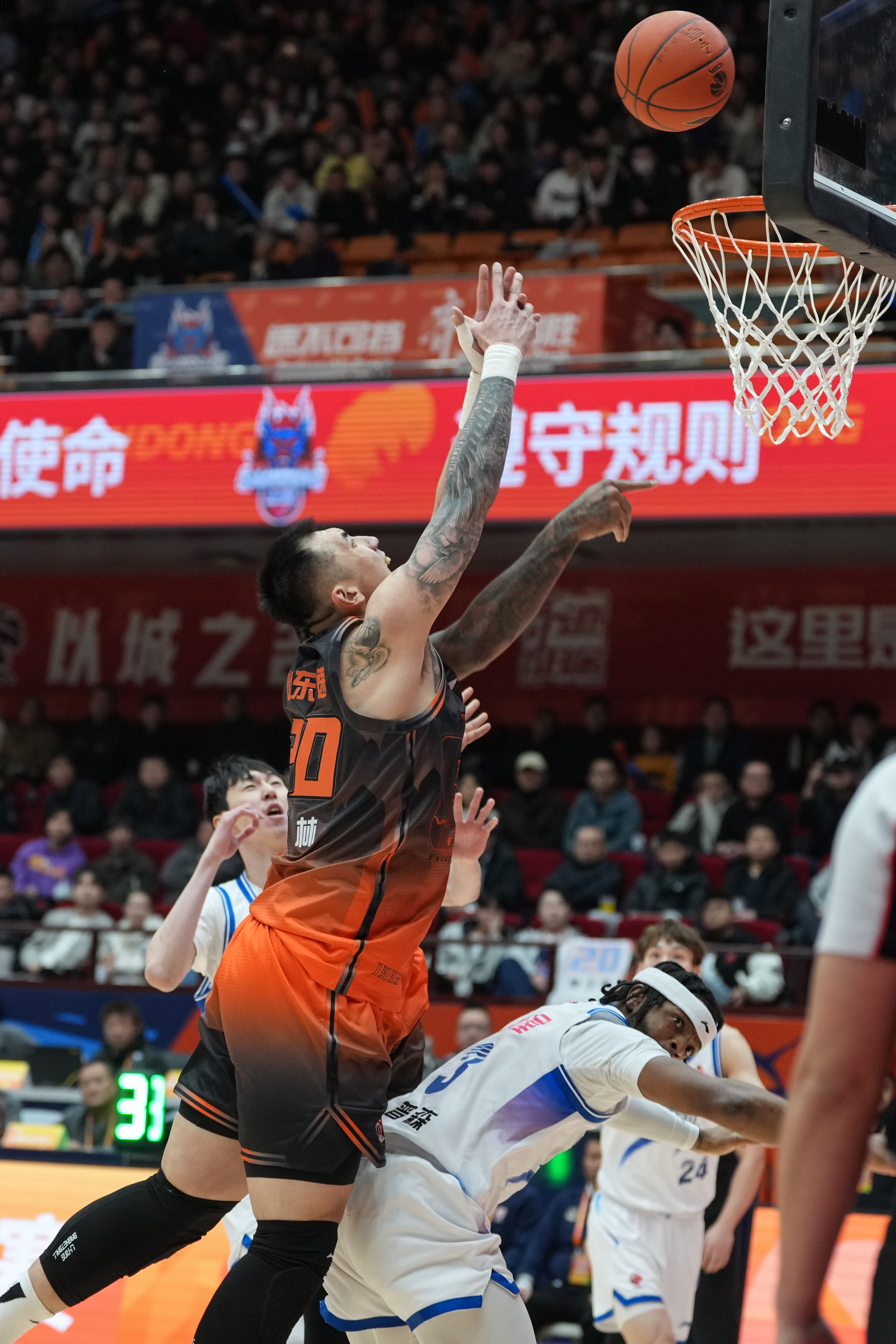 关于太狠了！辽宁本钢回应争议备战CBA常规赛今夜广州队备战NBA季后赛，犹他爵士临场应变备战CBA常规赛的信息