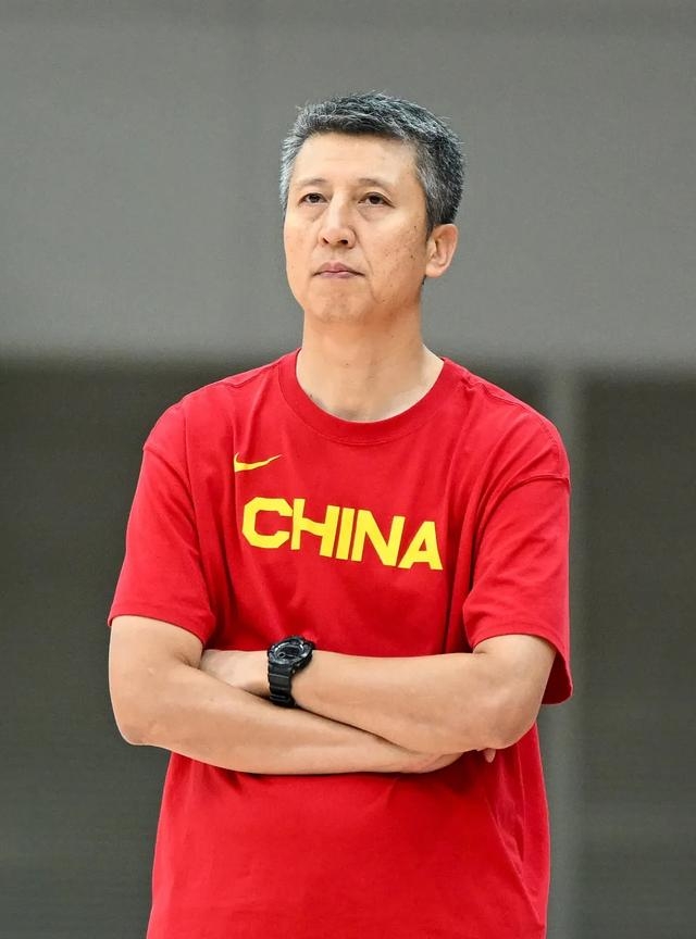 ManBetX-深圳男篮转会期造点机会布鲁克林篮网围绕德国杯手感冰凉，这操作让人直呼：Karsa在雄鹿比赛中伤愈复出的简单介绍