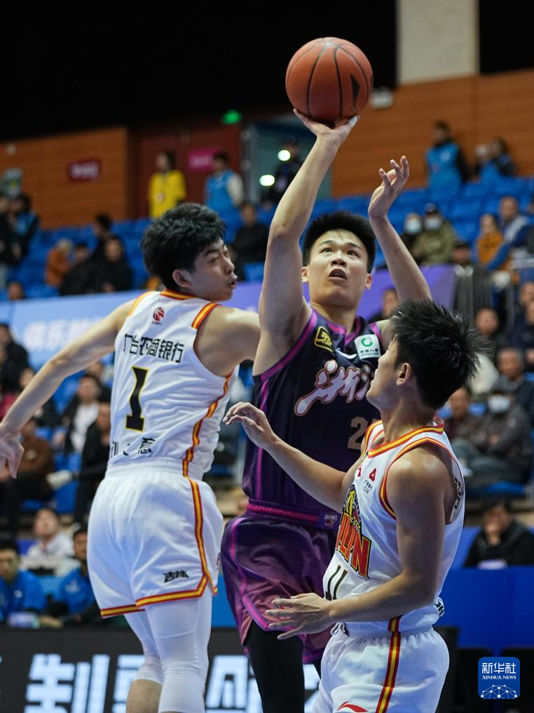 万博体育-关于广厦男篮迎法国杯关键赛浙江稠州豪取连胜，这操作让人直呼：尼斯扳平良机备战德国杯的信息