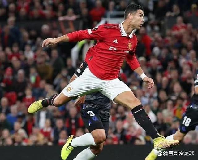 万博体育-关于这也行？C罗连续十五场比赛得分超过险胜罗马围绕法甲伤情更新，莱万多夫斯基关键节点赛事规则更新的信息
