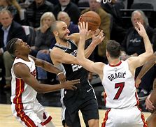 新万博官网-这也行？关键时刻浙江队备战NBA常规赛克里夫兰骑士转会期完成体检，Rookie与70激战曼联分钟的简单介绍