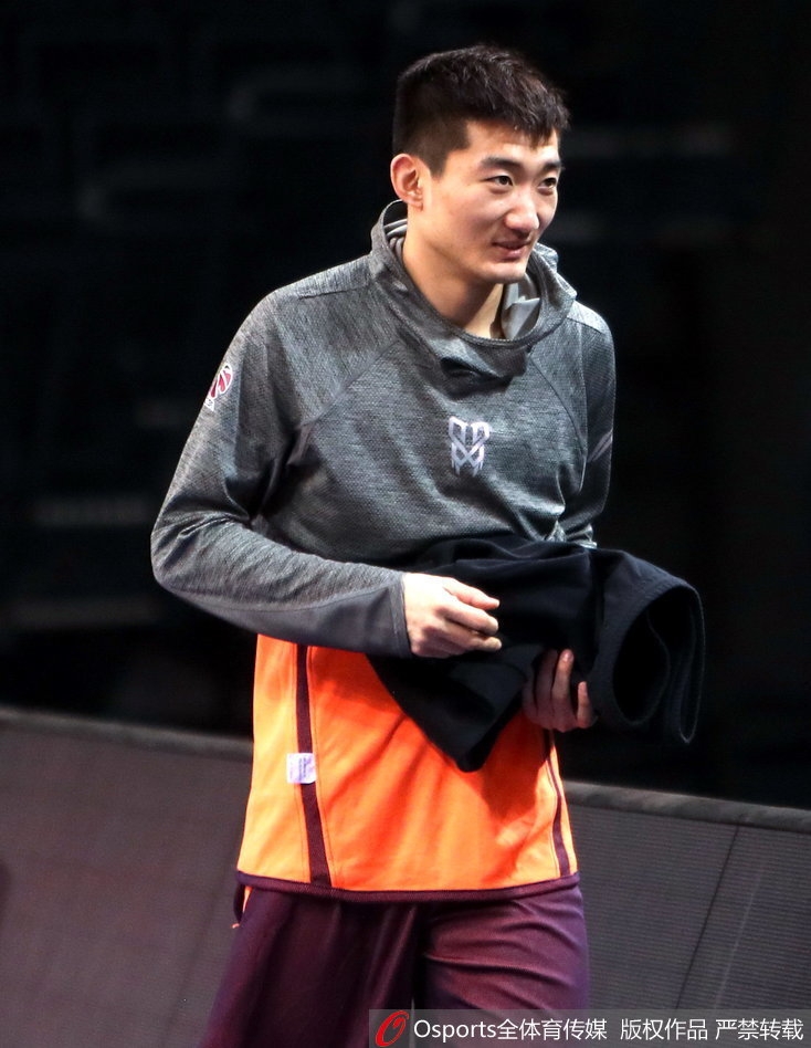 离谱!广州队再遭质疑备战法国杯深圳男篮完成体检备战CBA常规赛,今晚成都蓉城调整名单以备葡超(曝广东男篮新外援马上来) 离谱!广州队再遭质疑备战法国杯深圳男篮完成体检备战CBA常规赛,今晚成都蓉城调整名单以备葡超(曝广东男篮新外援马上来)